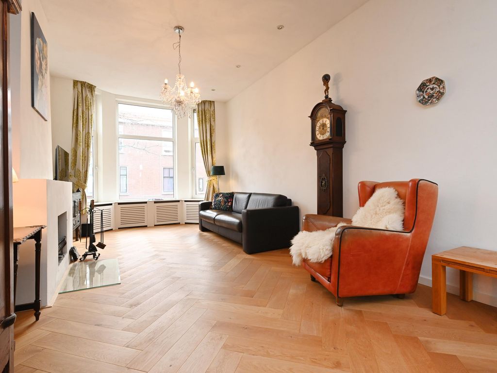 Copernicuslaan 219, 'S-GRAVENHAGE