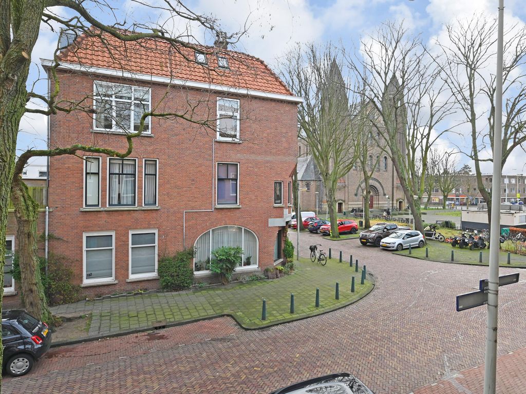 Copernicuslaan 219, 'S-GRAVENHAGE