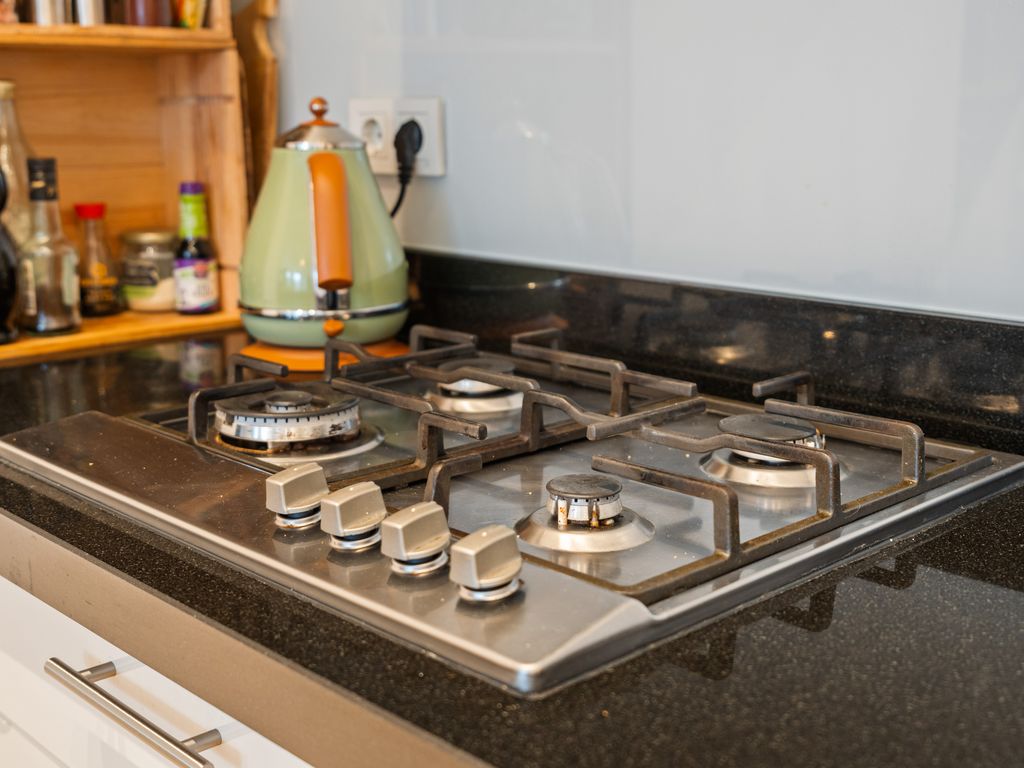 Waldeck Pyrmontkade 880, 'S-GRAVENHAGE