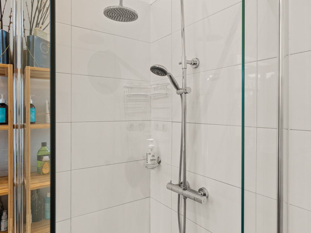 Waldeck Pyrmontkade 880, 'S-GRAVENHAGE