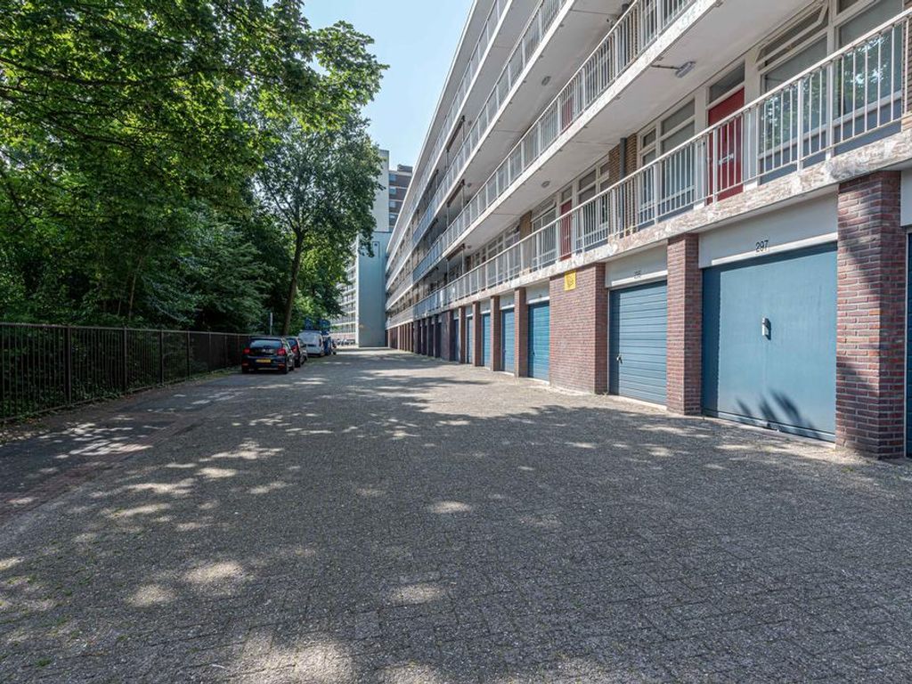 Edamstraat 297, 'S-GRAVENHAGE