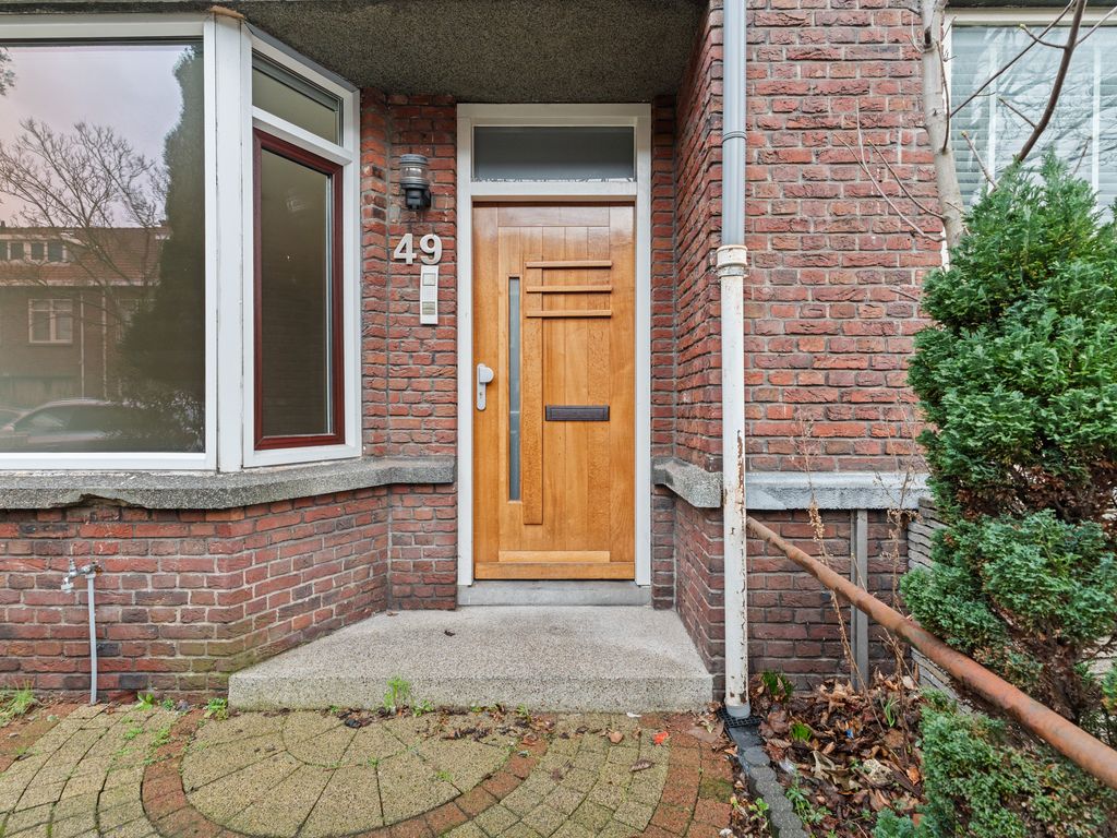 Ellekomstraat 49, 'S-GRAVENHAGE