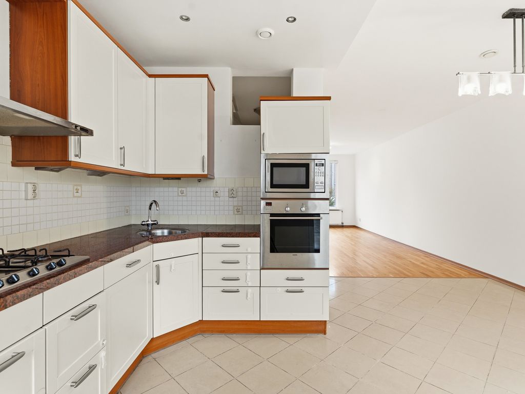 Ellekomstraat 49, 'S-GRAVENHAGE