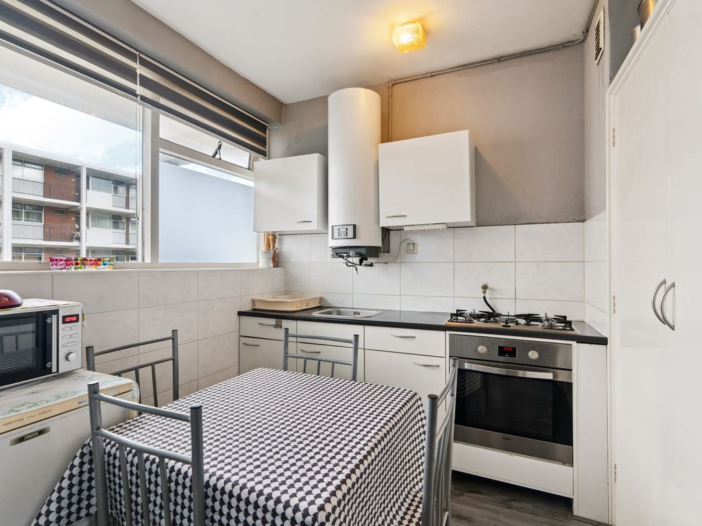 Wolvenrade 167, 'S-GRAVENHAGE