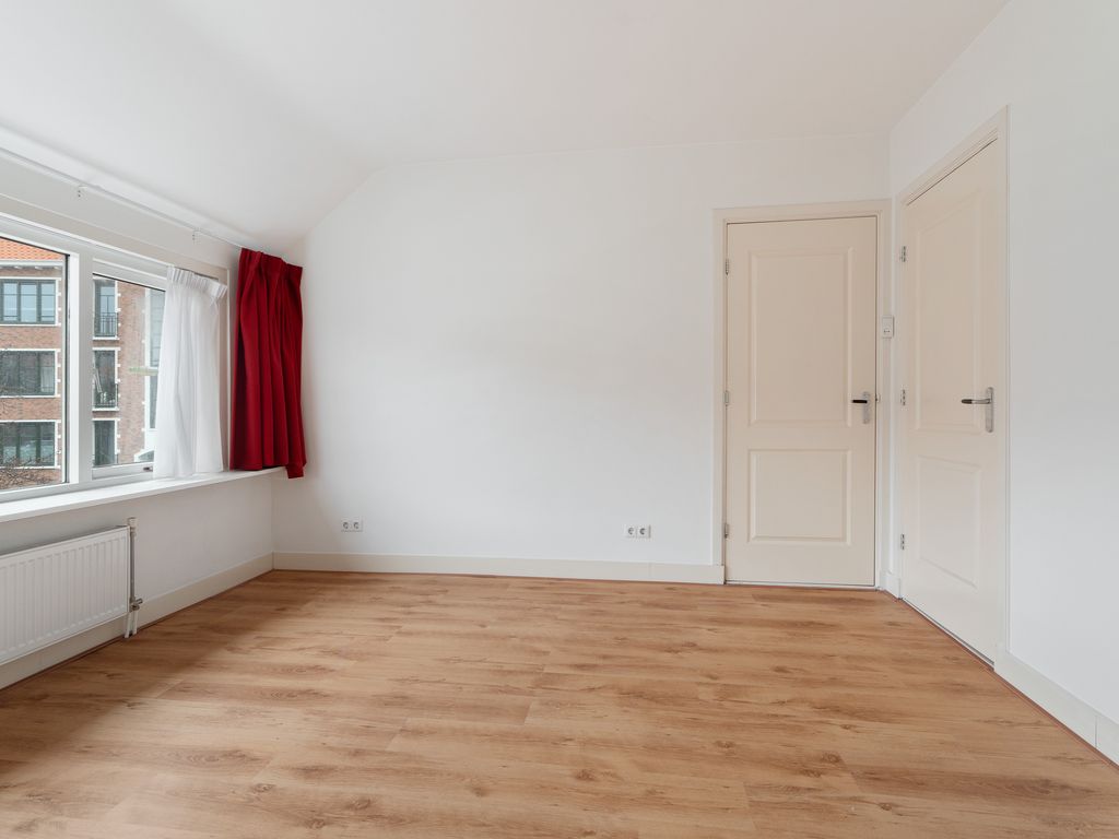 Starterstraat 37, 'S-GRAVENHAGE