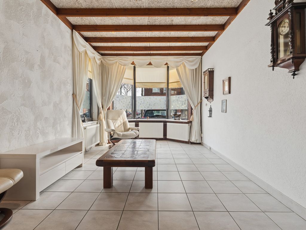 Nunspeetlaan 141, 'S-GRAVENHAGE