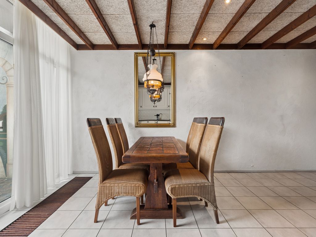 Nunspeetlaan 141, 'S-GRAVENHAGE