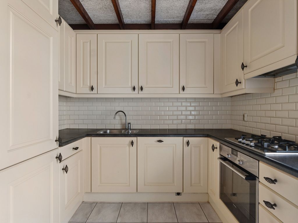 Nunspeetlaan 141, 'S-GRAVENHAGE