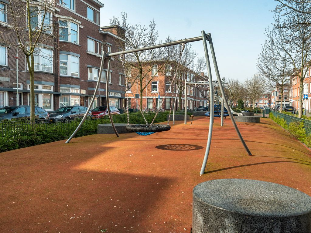 Nunspeetlaan 141, 'S-GRAVENHAGE