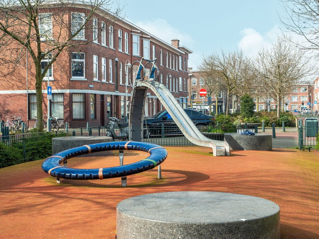 Nunspeetlaan 141, 'S-GRAVENHAGE