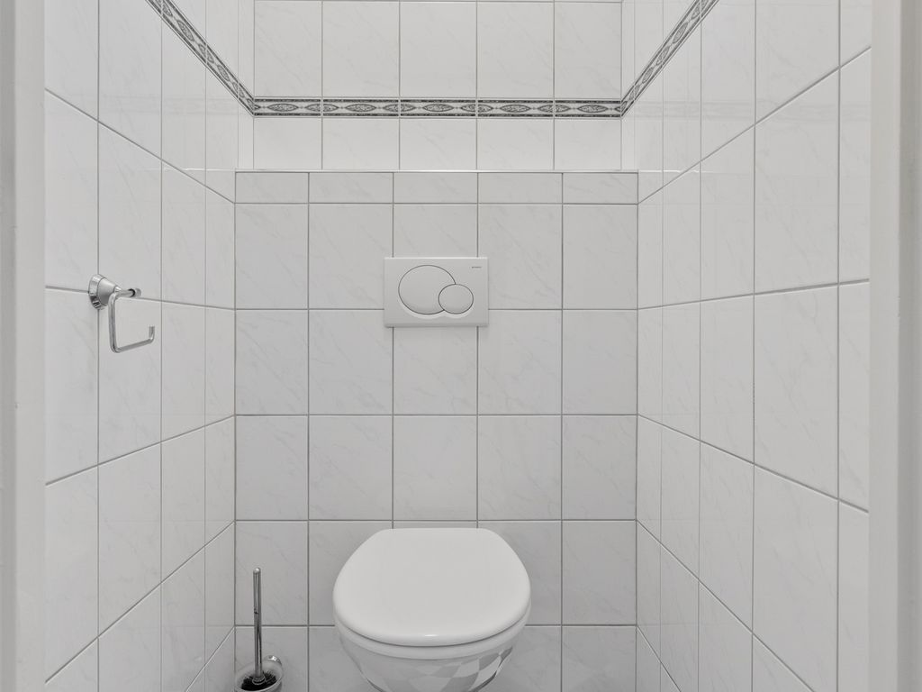 Balsemienlaan 230, 'S-GRAVENHAGE