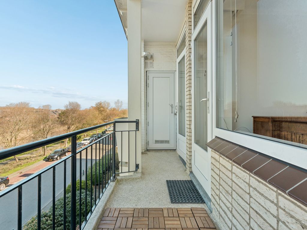 Balsemienlaan 230, 'S-GRAVENHAGE