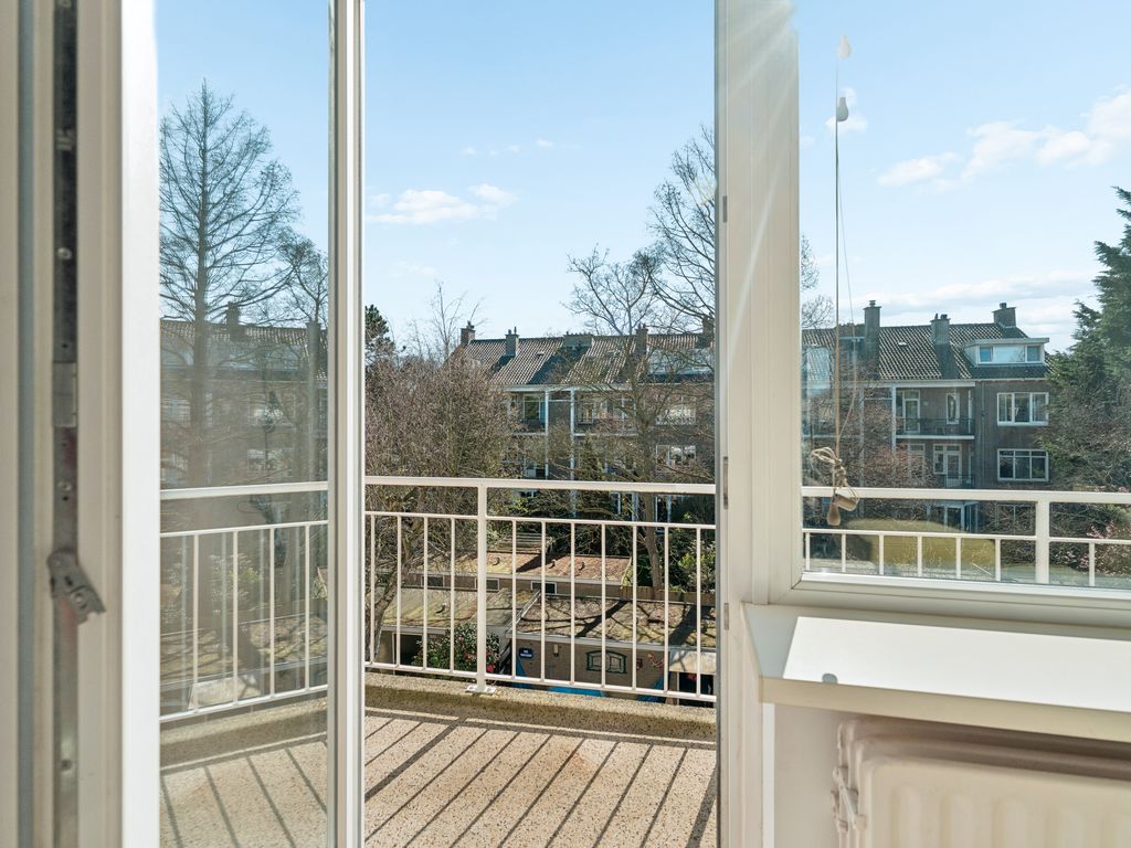 Balsemienlaan 230, 'S-GRAVENHAGE