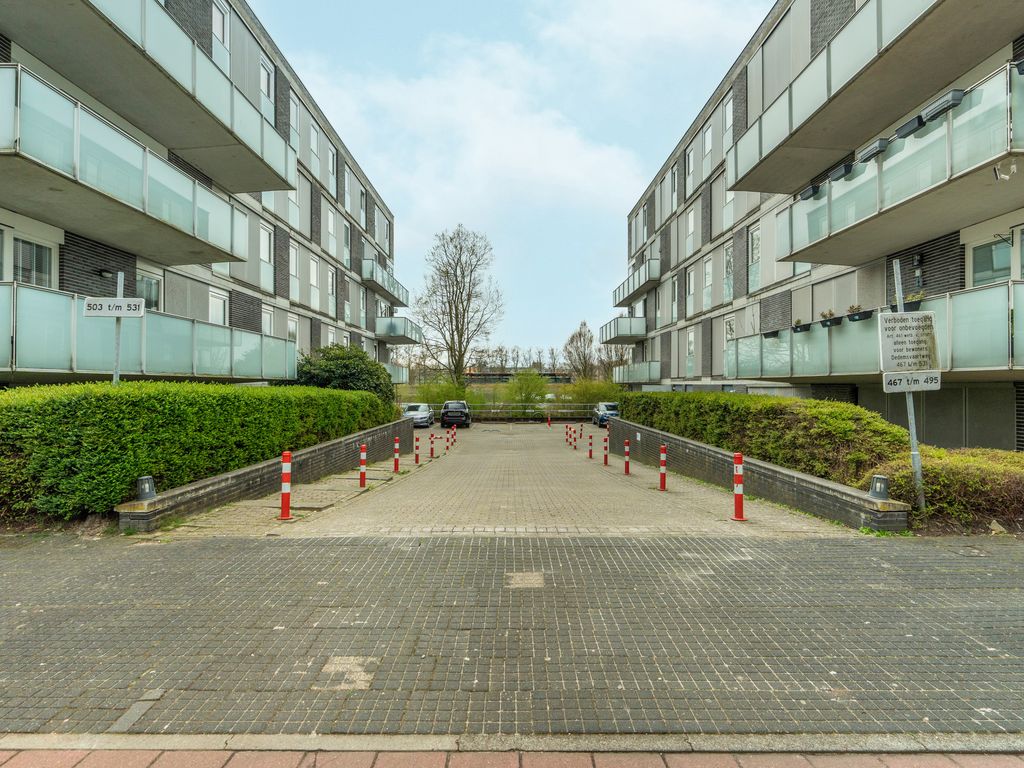 Dedemsvaartweg 503, 'S-GRAVENHAGE