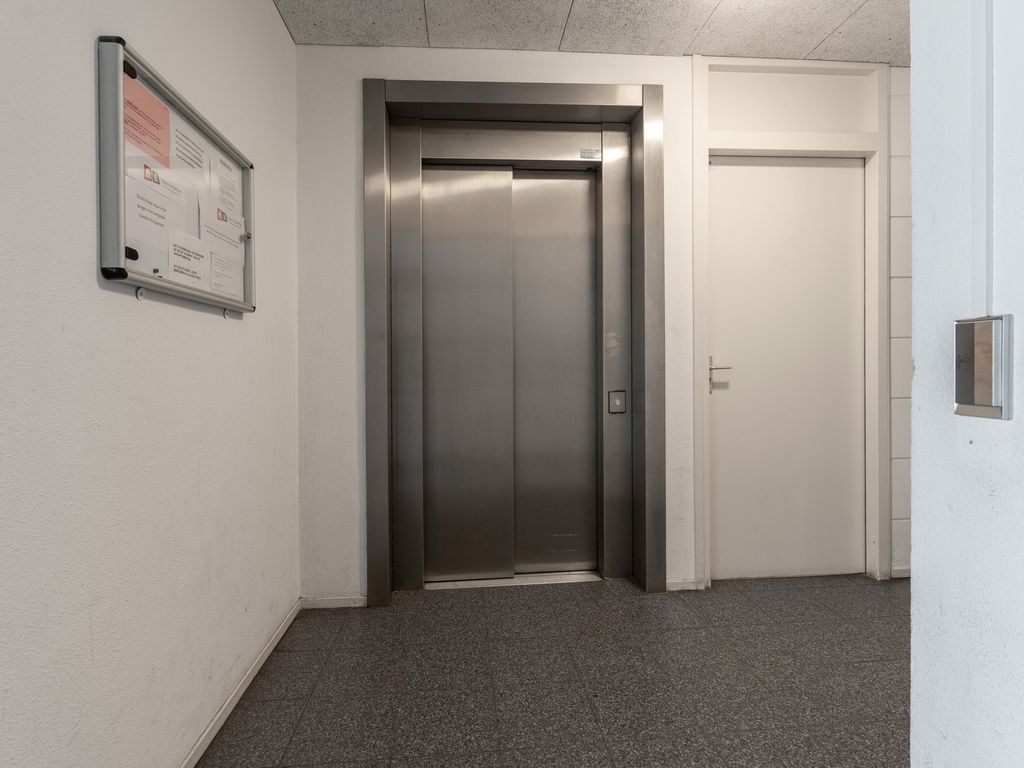 Dedemsvaartweg 503, 'S-GRAVENHAGE