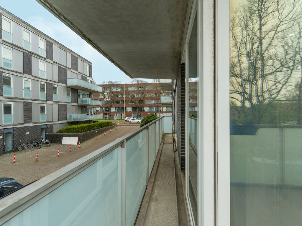 Dedemsvaartweg 503, 'S-GRAVENHAGE