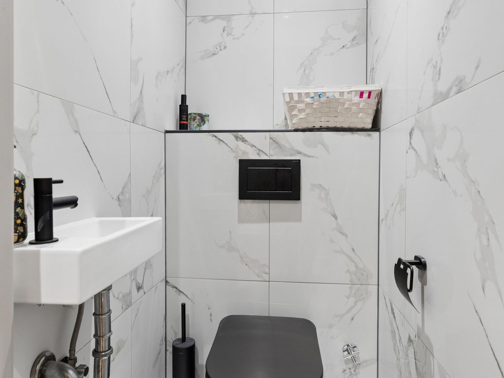 Jaarsveldstraat 72, 'S-GRAVENHAGE