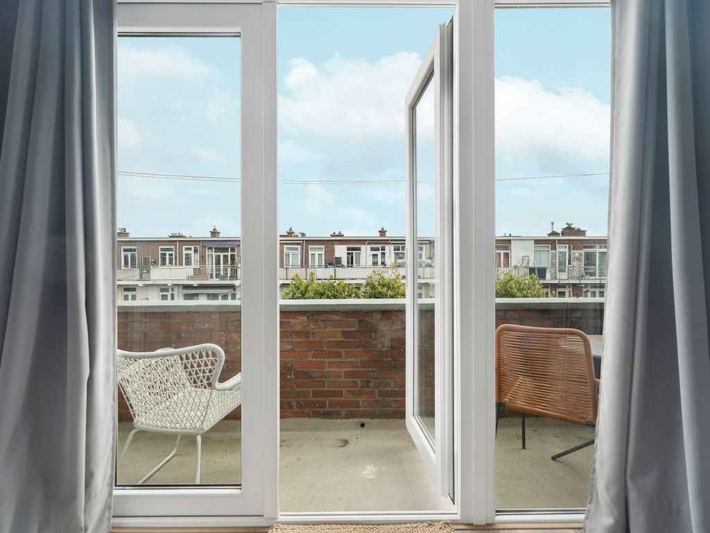 Jaarsveldstraat 72, 'S-GRAVENHAGE