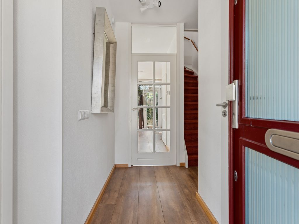 J.C. van der Lansstraat 33, 'S-GRAVENHAGE