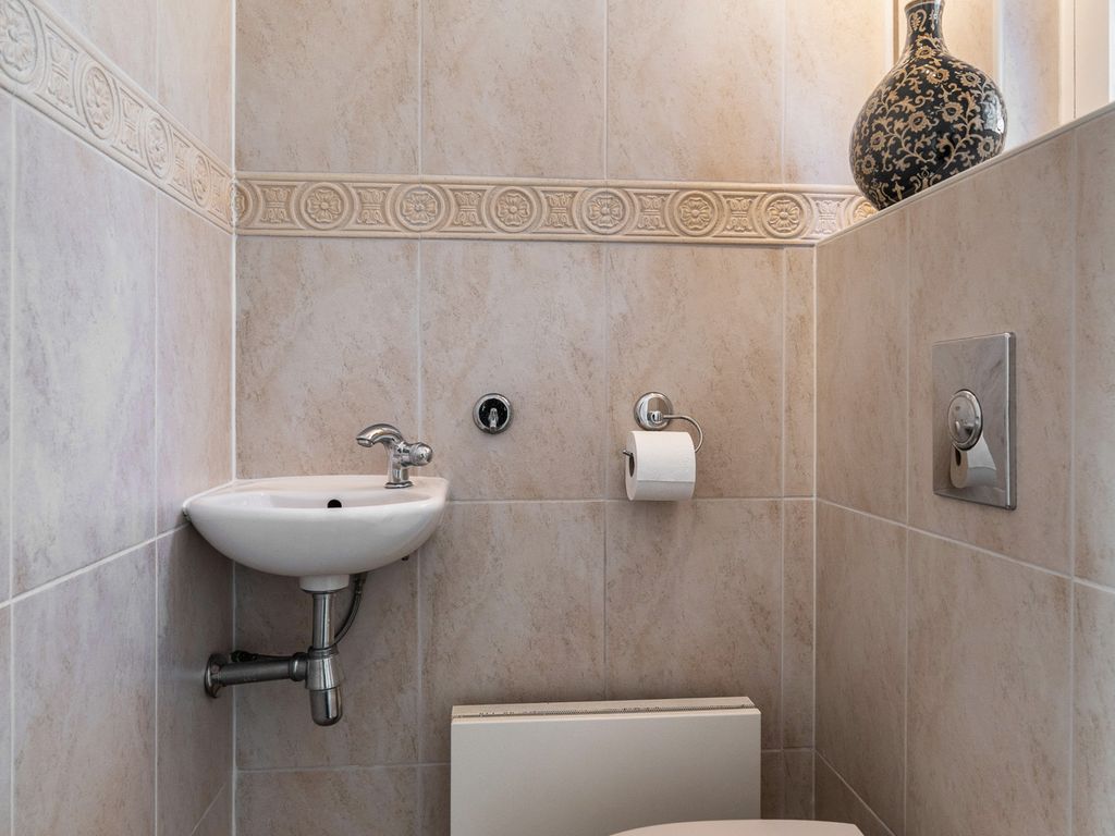 J.C. van der Lansstraat 33, 'S-GRAVENHAGE