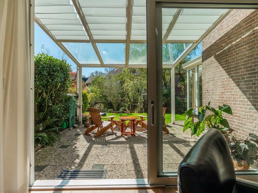 J.C. van der Lansstraat 33, 'S-GRAVENHAGE