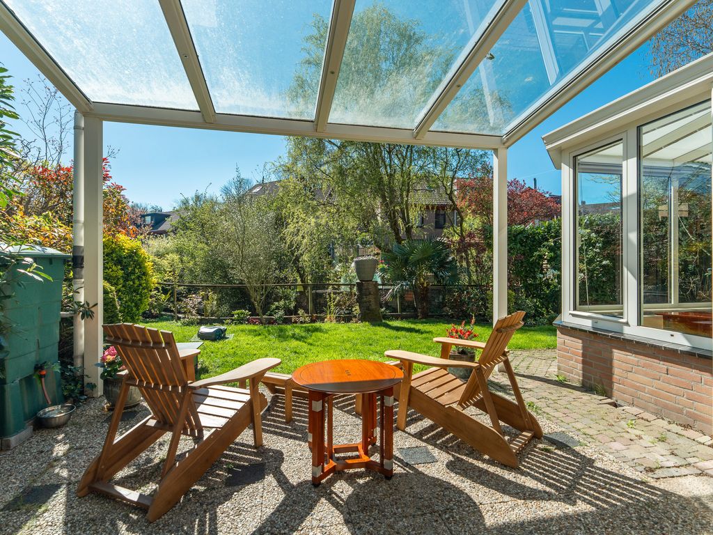 J.C. van der Lansstraat 33, 'S-GRAVENHAGE