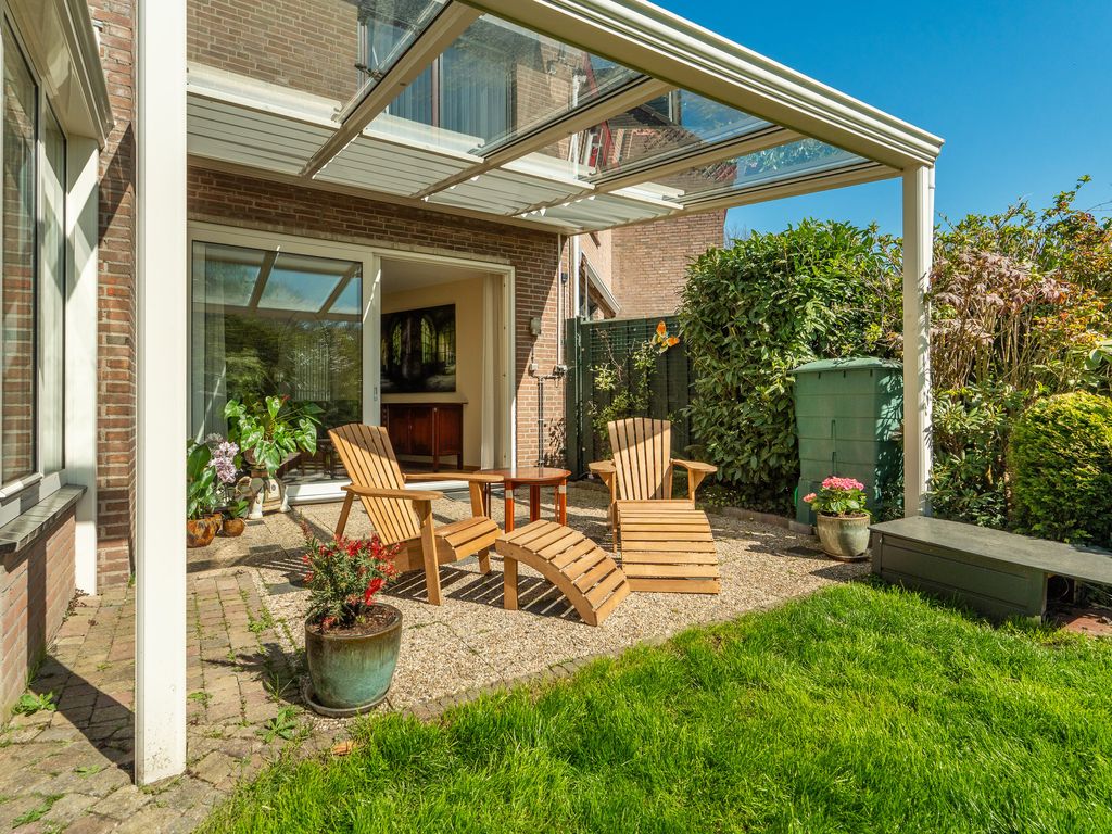 J.C. van der Lansstraat 33, 'S-GRAVENHAGE