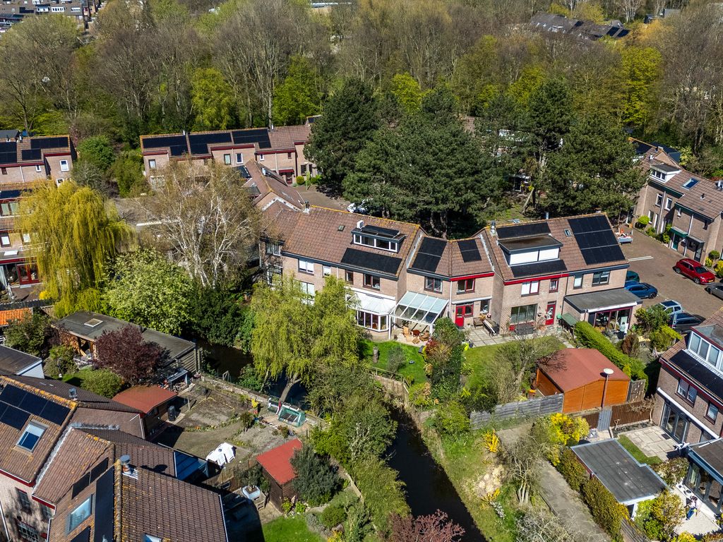 J.C. van der Lansstraat 33, 'S-GRAVENHAGE