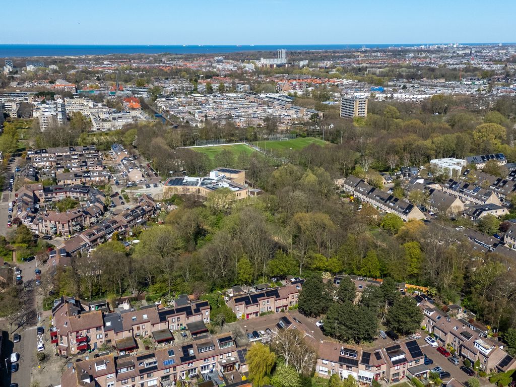 J.C. van der Lansstraat 33, 'S-GRAVENHAGE