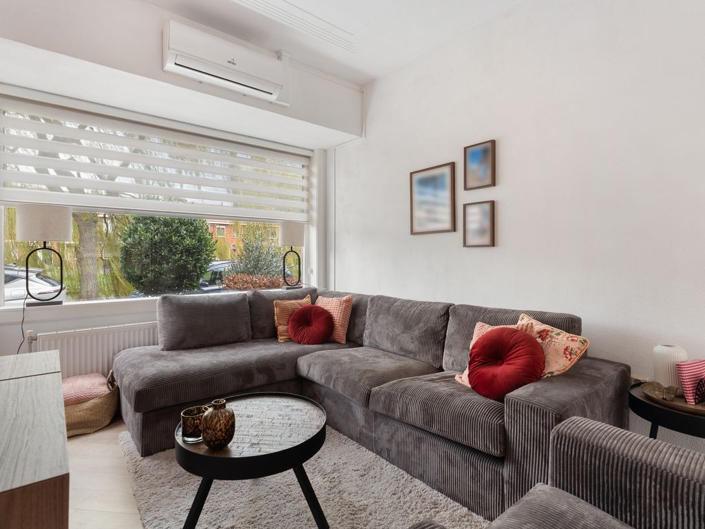 Surinamesingel 37, VLAARDINGEN