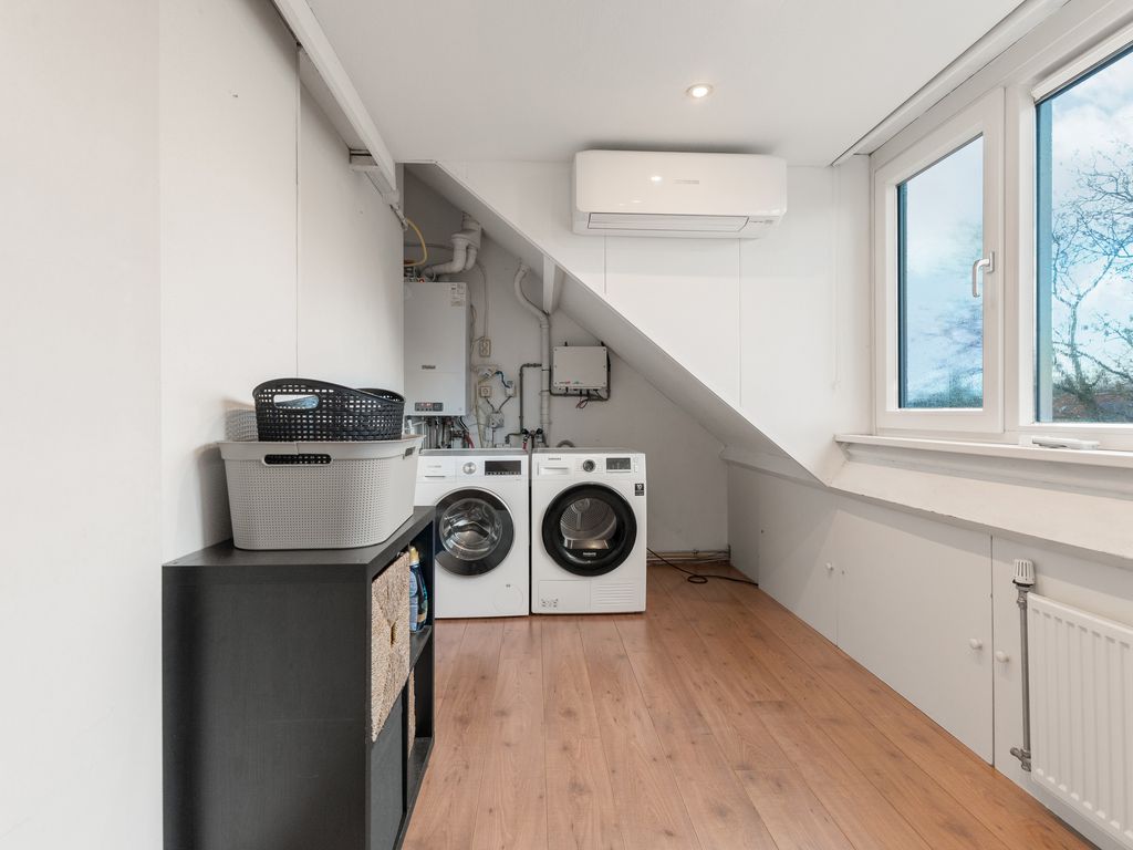 Surinamesingel 37, VLAARDINGEN