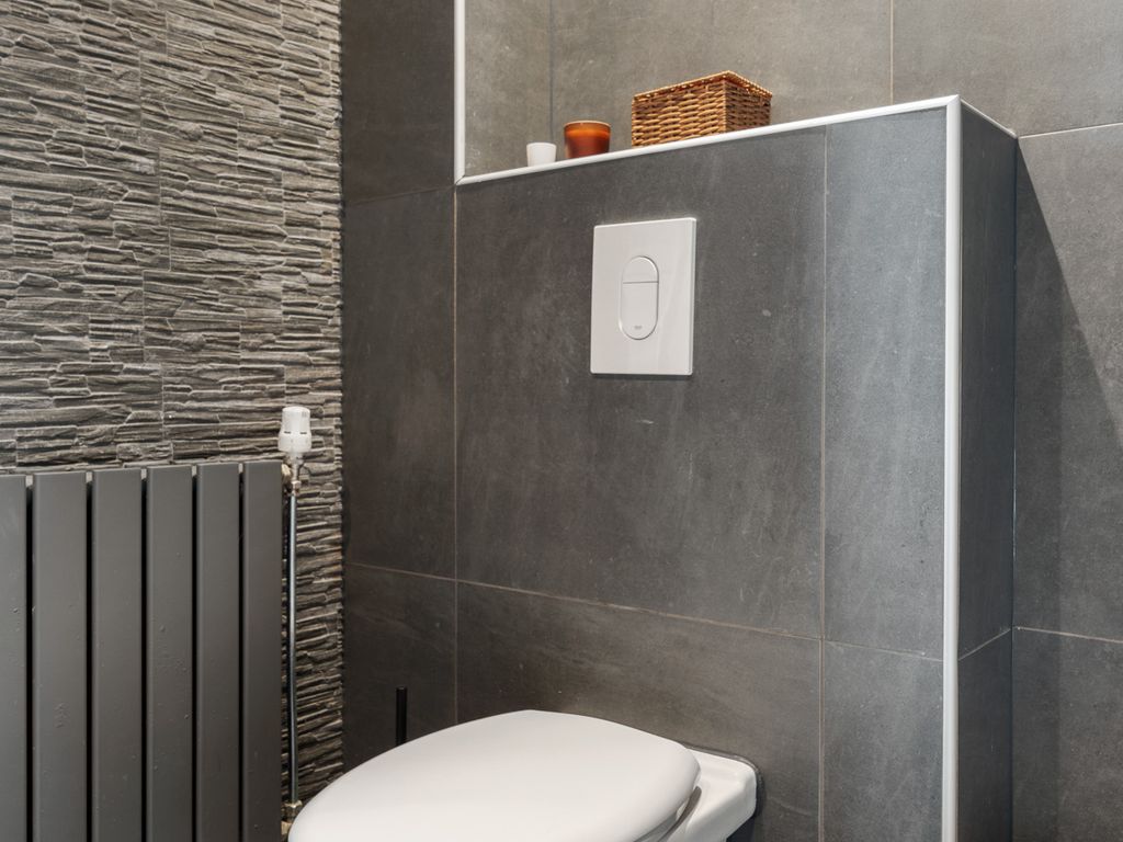 Surinamesingel 37, VLAARDINGEN