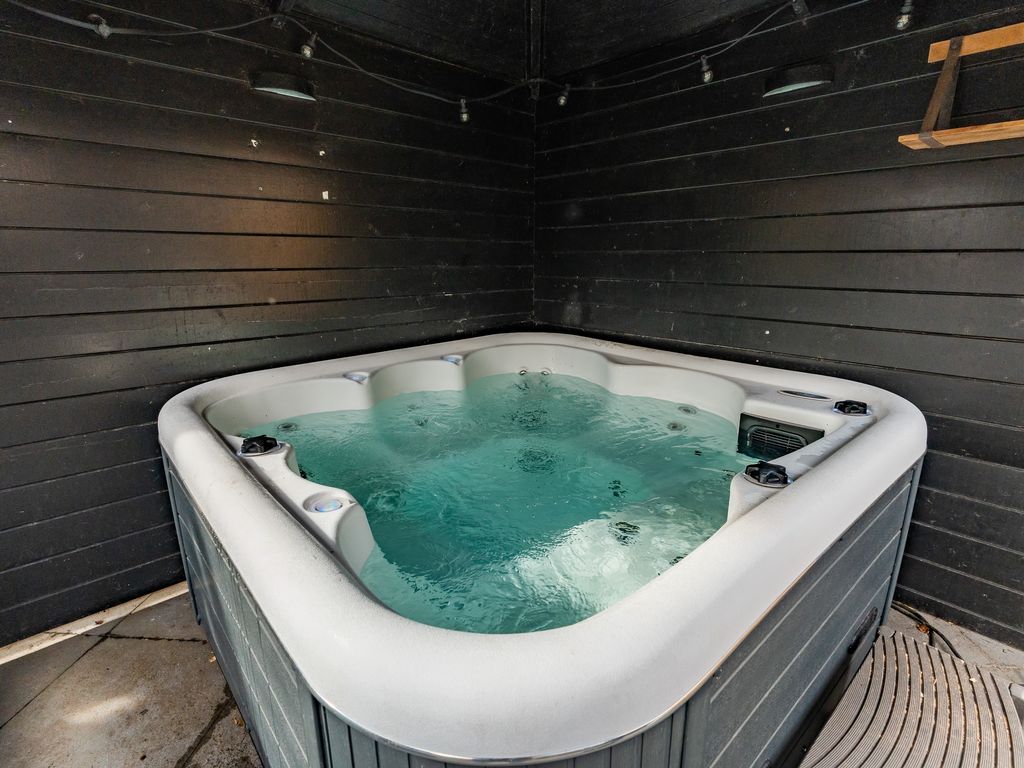 Surinamesingel 37, VLAARDINGEN