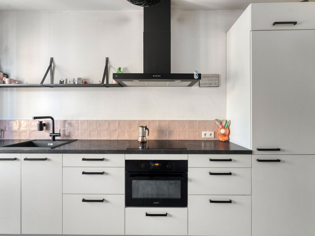 Dr. L.J. Rogierstraat 62, 'S-GRAVENHAGE