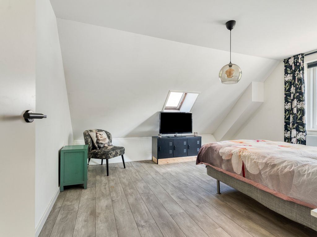 Dr. L.J. Rogierstraat 62, 'S-GRAVENHAGE