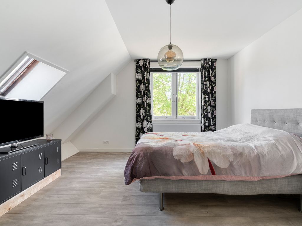 Dr. L.J. Rogierstraat 62, 'S-GRAVENHAGE