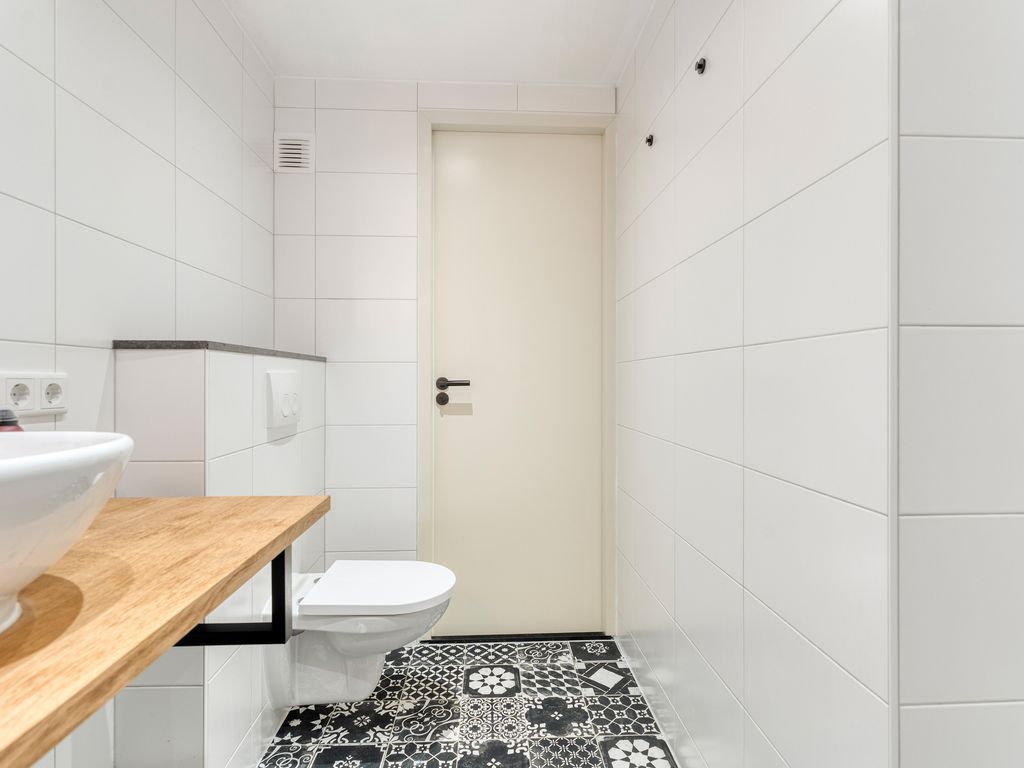 Dr. L.J. Rogierstraat 62, 'S-GRAVENHAGE