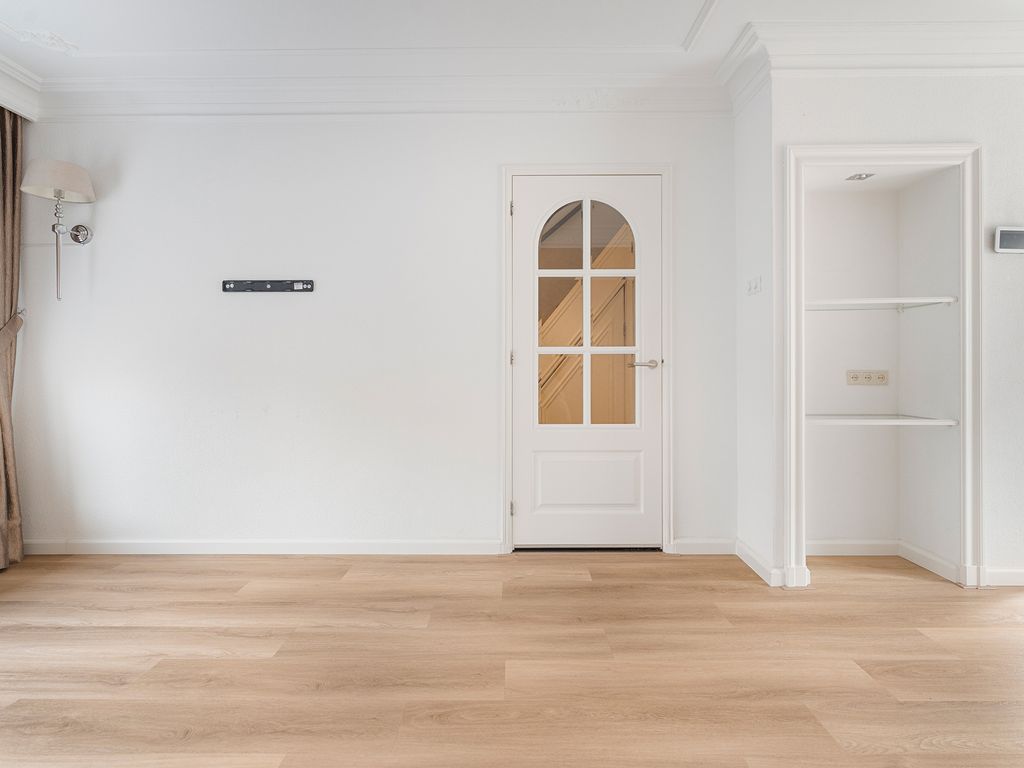 Wormerveerstraat 254, 'S-GRAVENHAGE