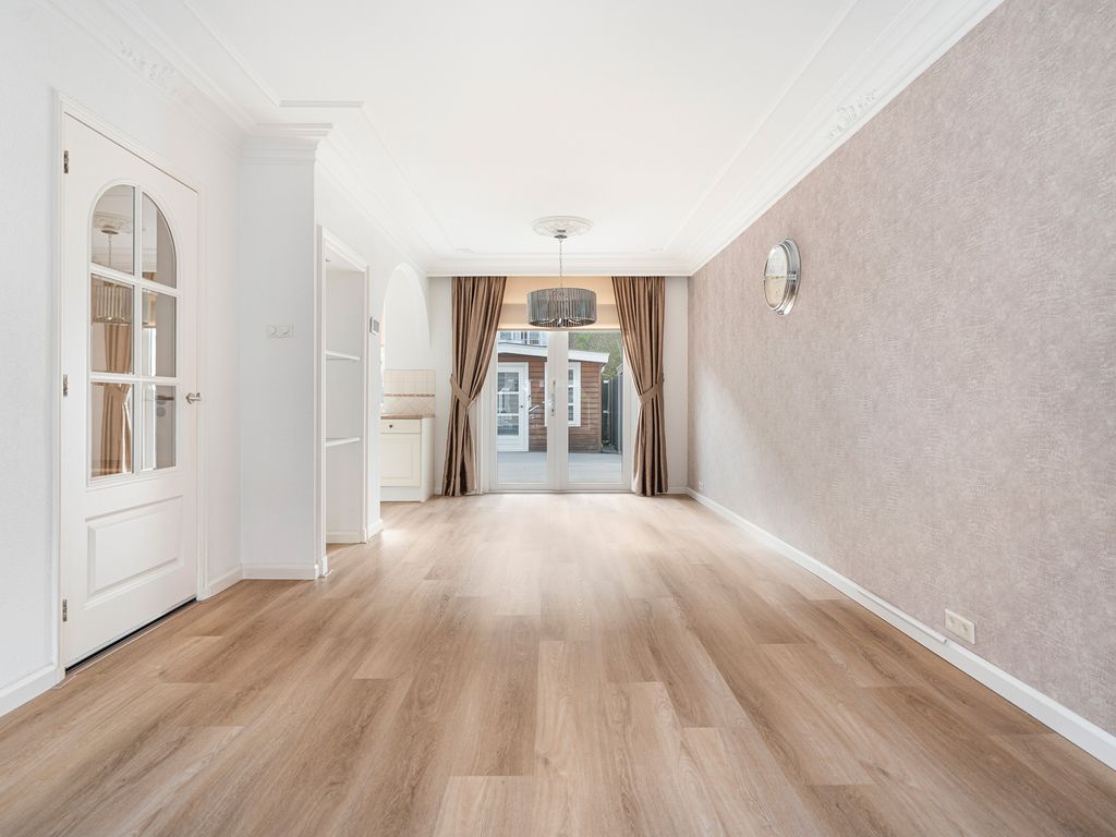 Wormerveerstraat 254, 'S-GRAVENHAGE