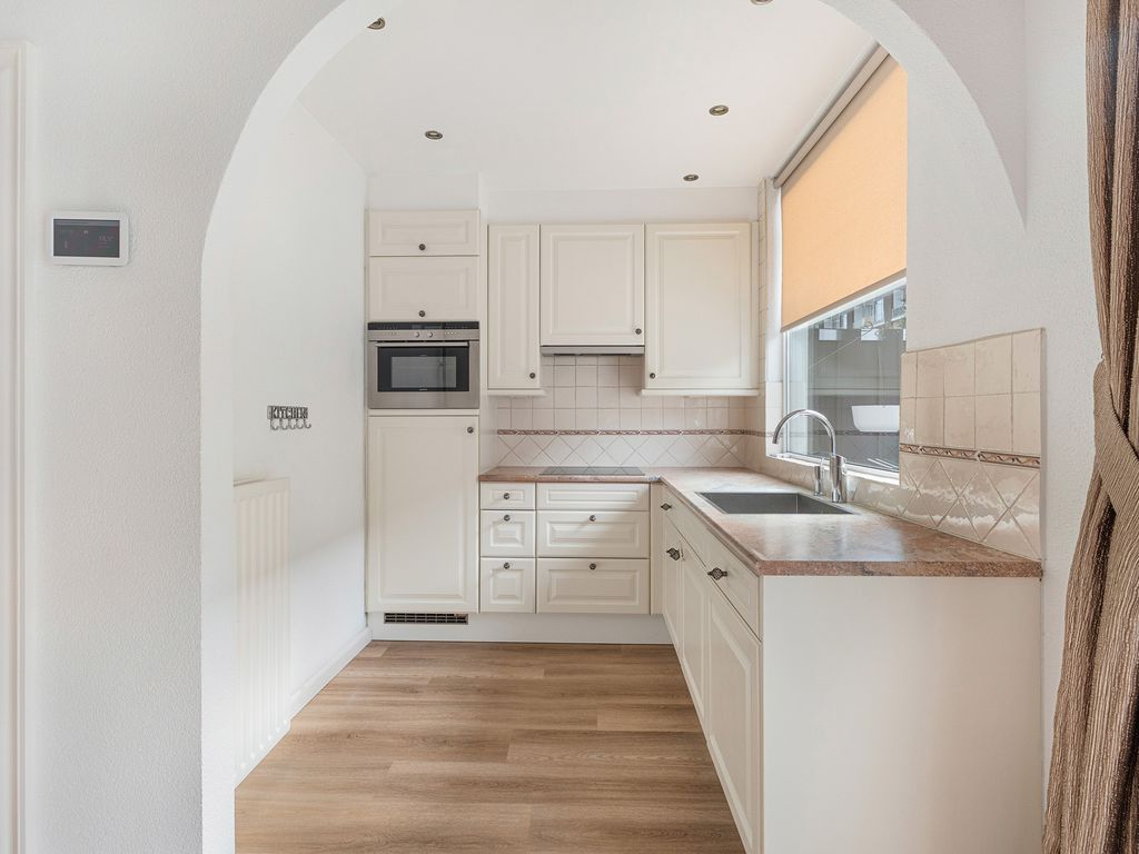 Wormerveerstraat 254, 'S-GRAVENHAGE