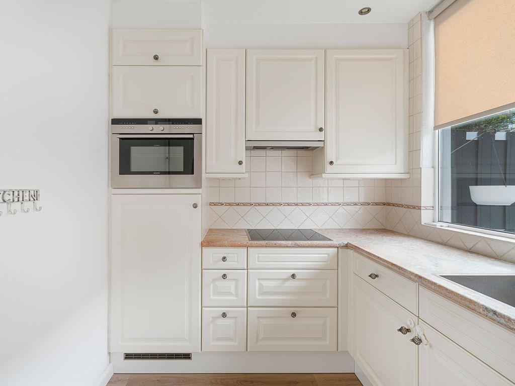 Wormerveerstraat 254, 'S-GRAVENHAGE