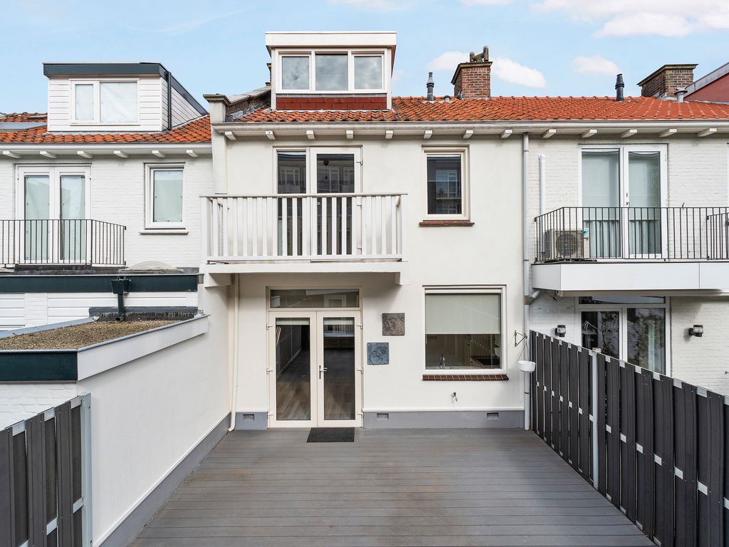 Wormerveerstraat 254, 'S-GRAVENHAGE