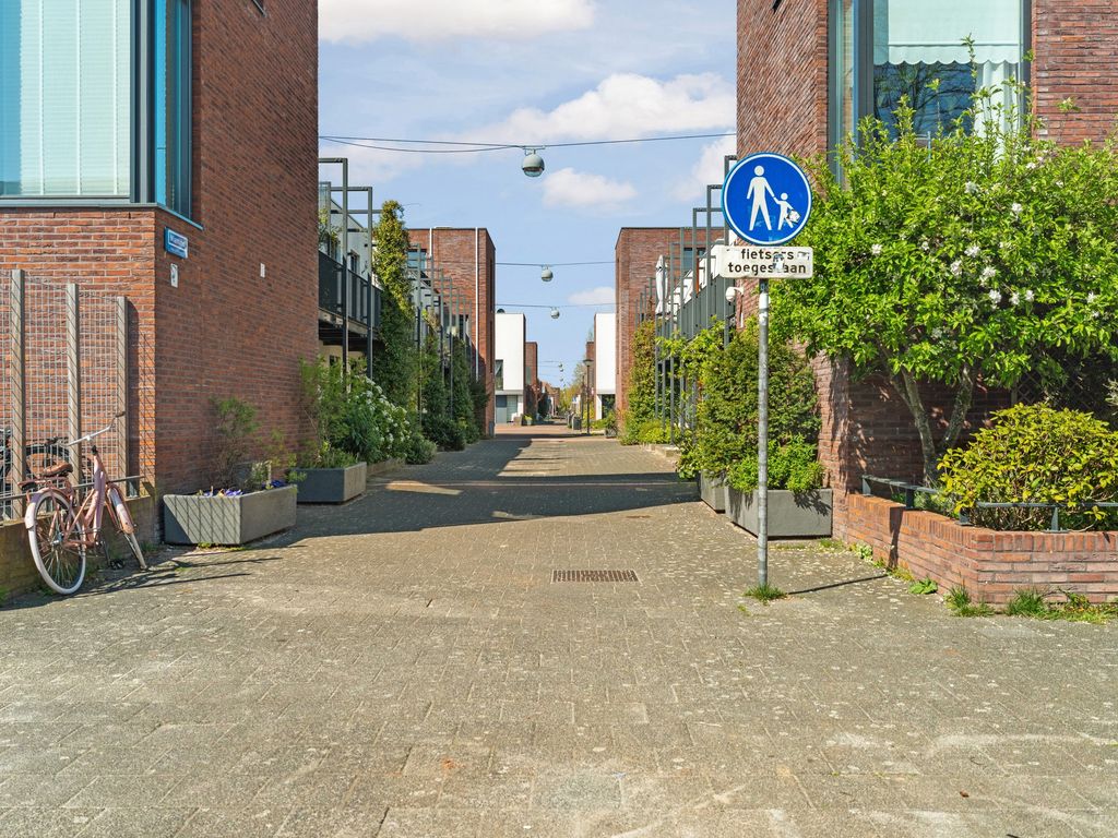 Miamihof 66, 'S-GRAVENHAGE