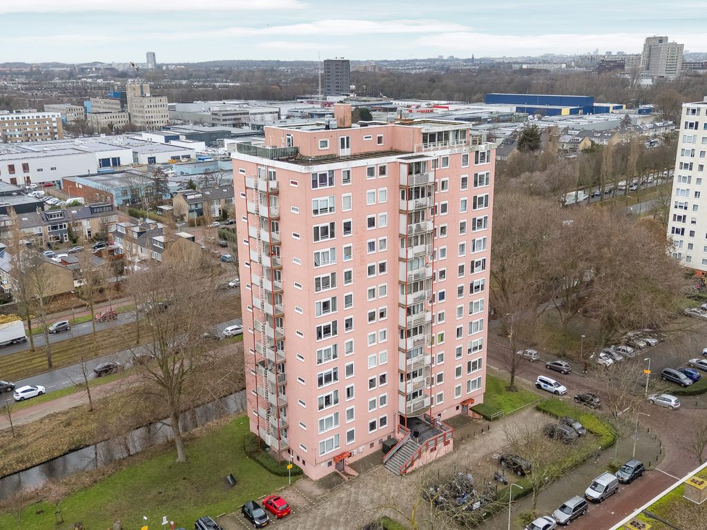 Wezelrade 133D, 'S-GRAVENHAGE