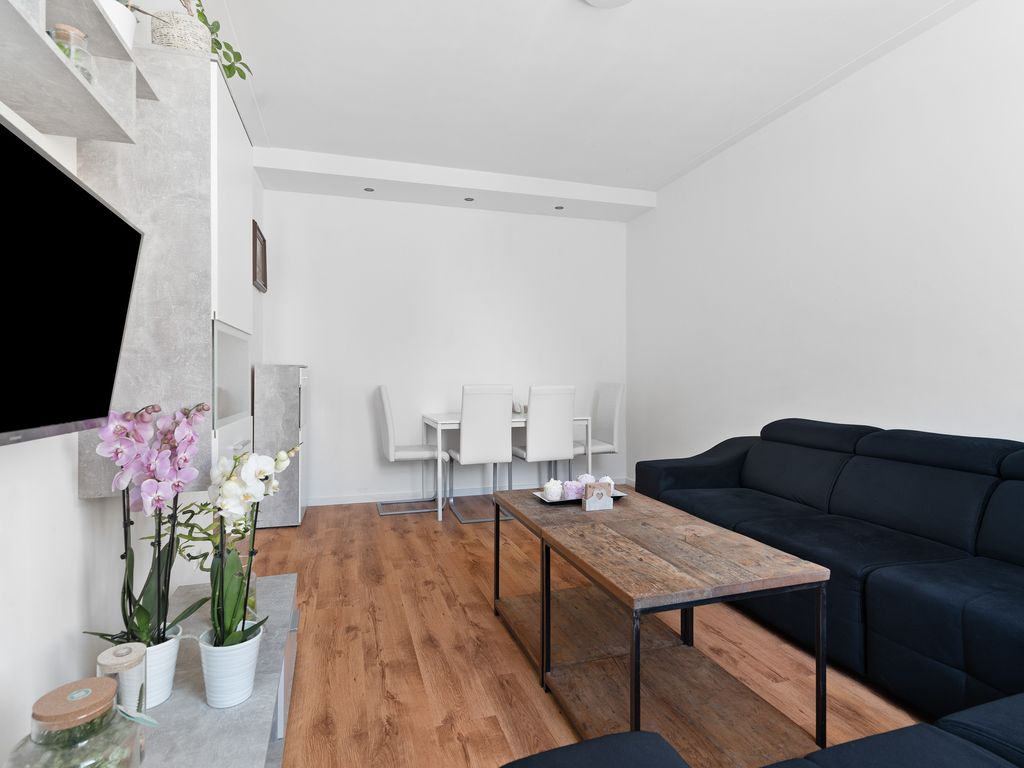 Hilversumsestraat 125, 'S-GRAVENHAGE