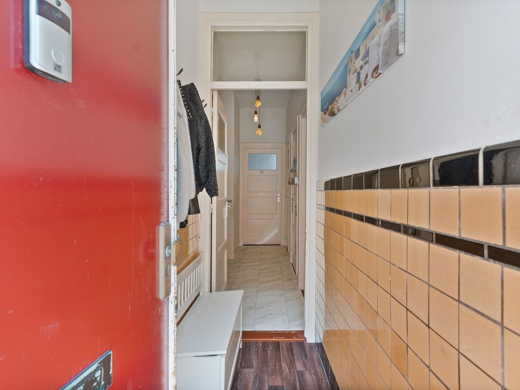Woudenbergstraat 38, 'S-GRAVENHAGE