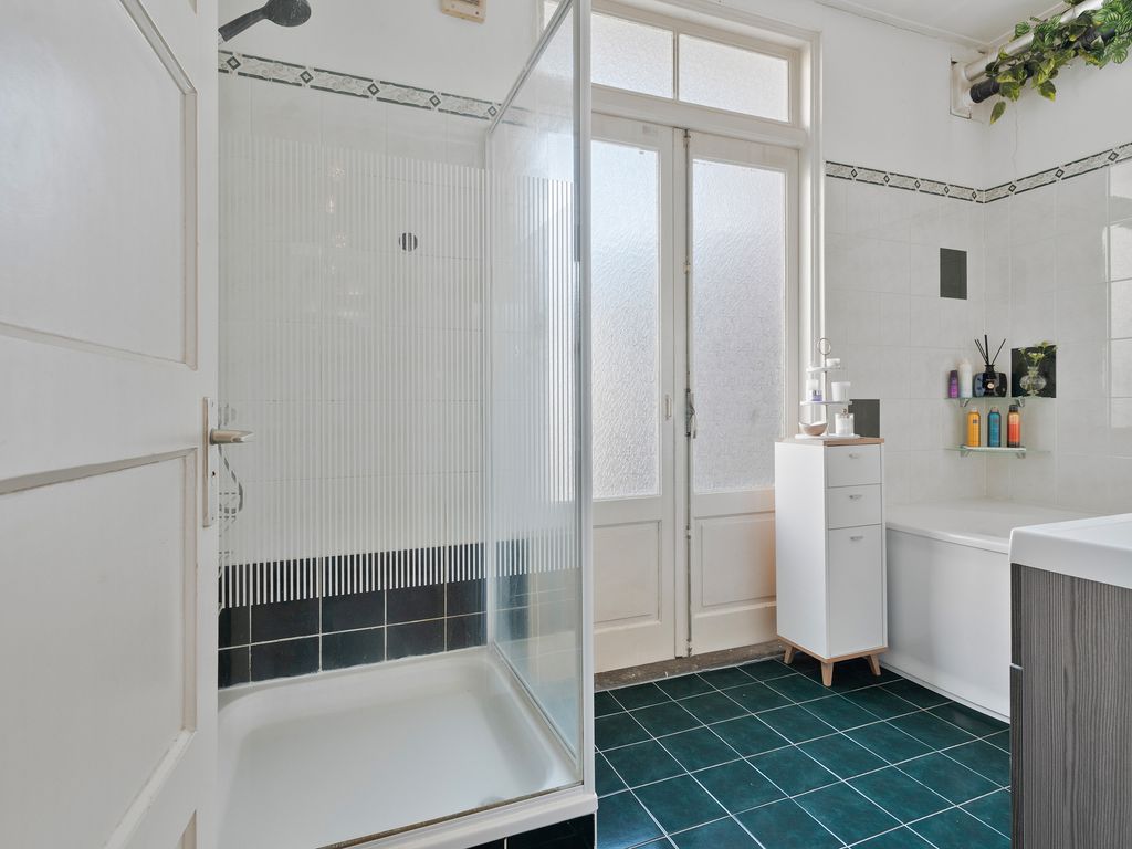 Woudenbergstraat 38, 'S-GRAVENHAGE
