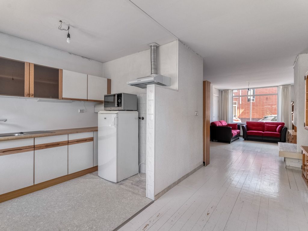 Bunschotensestraat 99, 'S-GRAVENHAGE