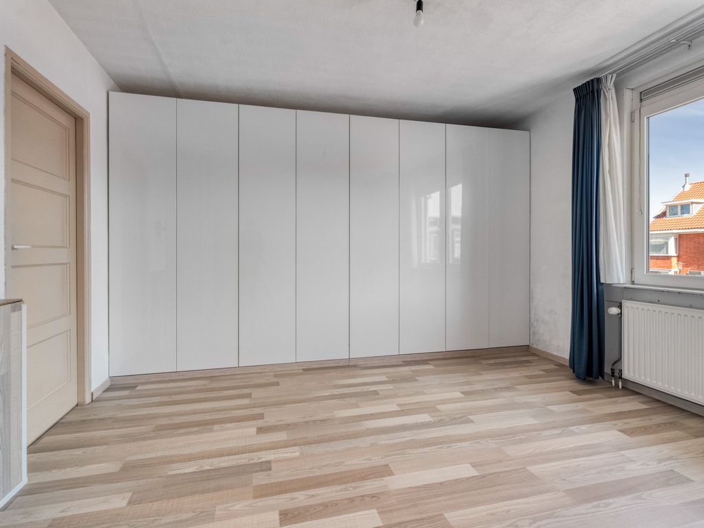 Bunschotensestraat 99, 'S-GRAVENHAGE