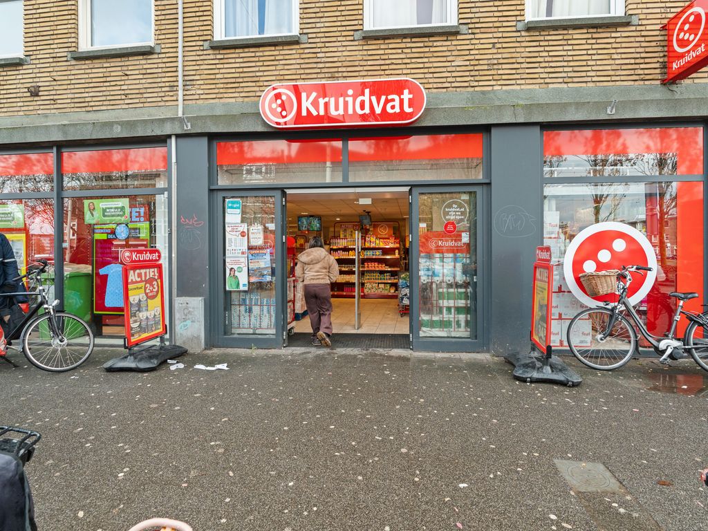 Lunterenstraat 105, 'S-GRAVENHAGE